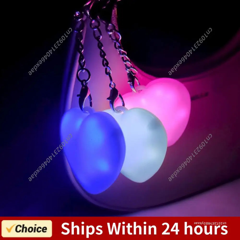 Heart Purses Keychain Touch Mini Bag Lights with LED Automatic Sensor Hearts Shaped Night Light for Women Girls Gift